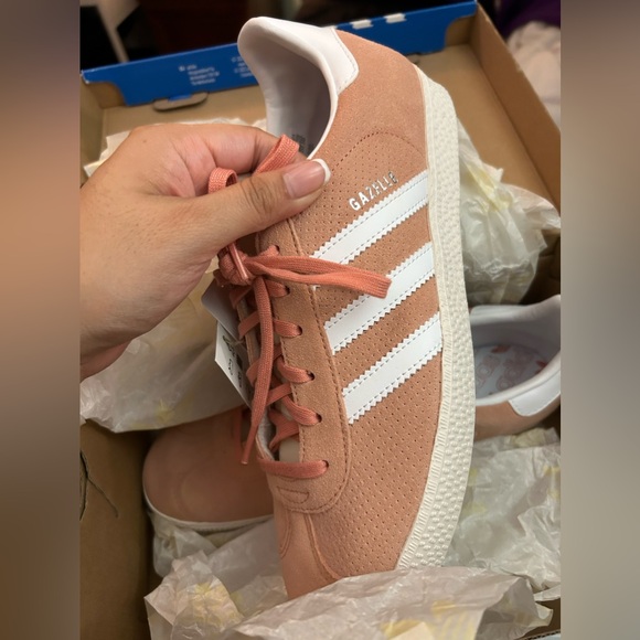 NWT adidas Gazelle J - Wonder Clay (Kids) - Picture 7 of 11